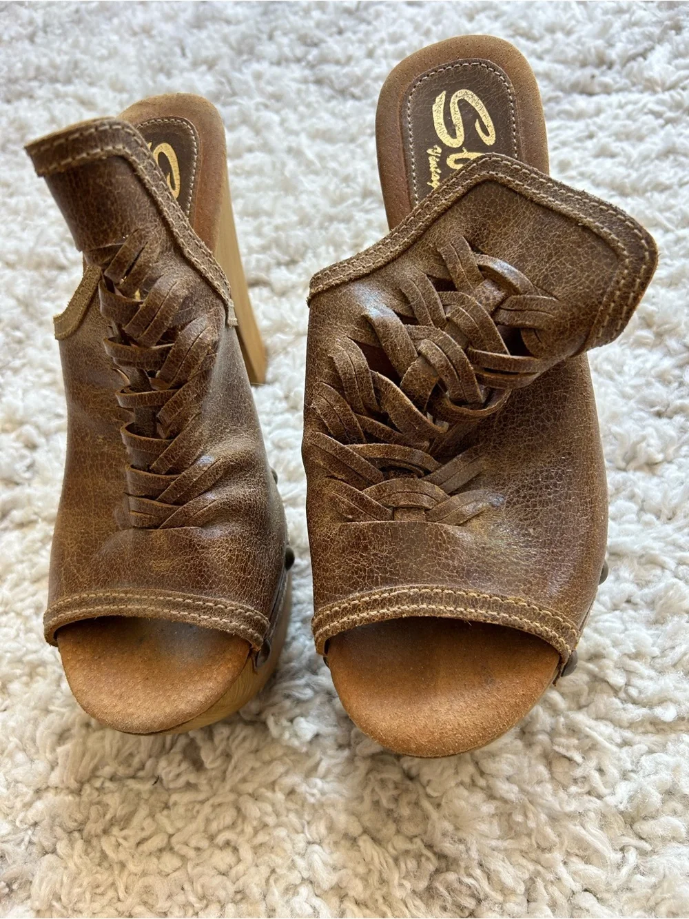 Sbicca Tan Brown Leather Woven Platform Clogs